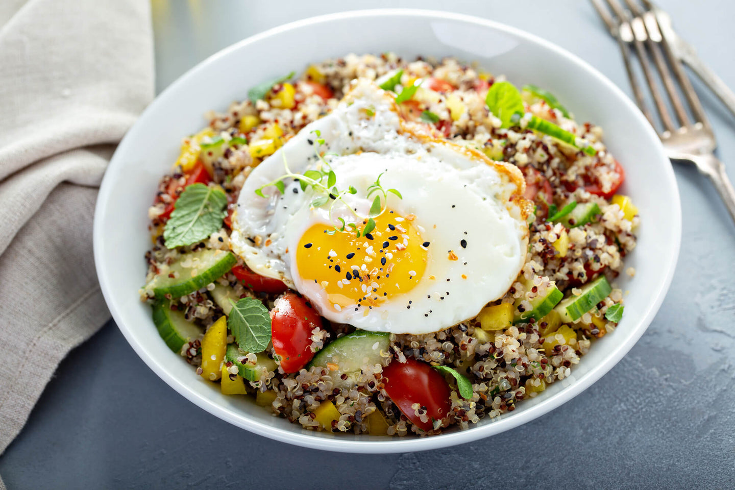 Quinoa Breakfast Bowl