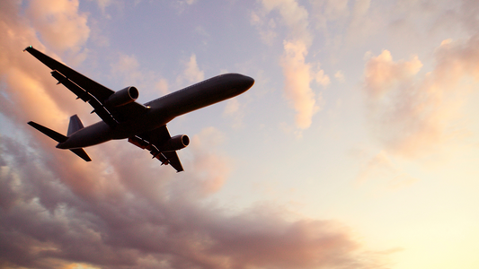 How Flying Affects Your Period in Perimenopause